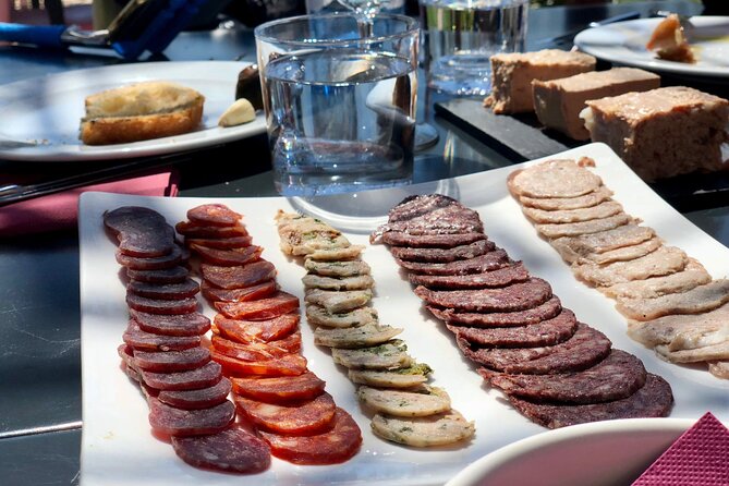 Priorat Wineries Tour With Wine Tastings and Lunch From Barcelona - Positive Reviews