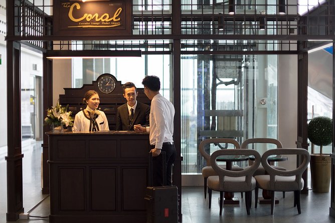 Priority Arrival/Departure Through Bangkok Airport Immigration - Overview of Fast-track Immigration Service