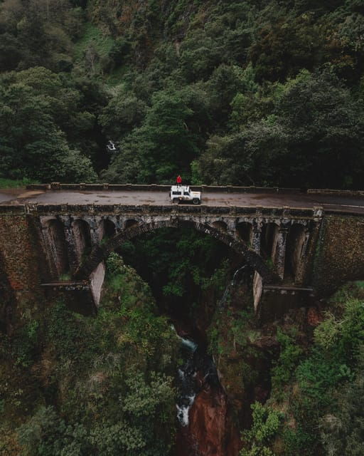 Priv. East: 4x4 Tour|Pico do Areeiro|Santana Typical Houses| - What the Tour Includes & Practical Details
