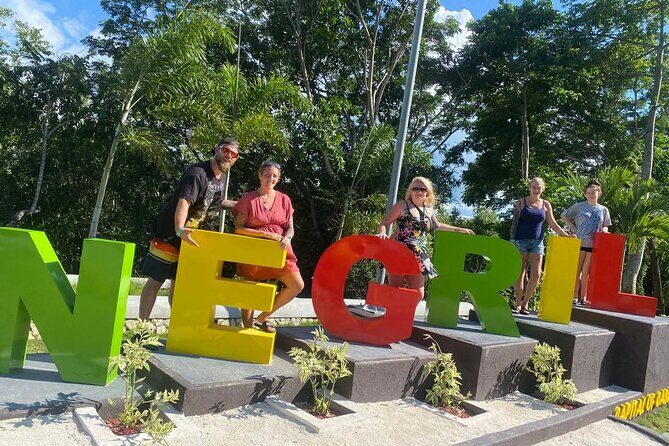 Priv. Montego Bay Airport Transfer to Grand Palladium/Lucea Hotel - Introducing the Private Montego Bay Airport Transfer to Grand Palladium/Lucea Hotel