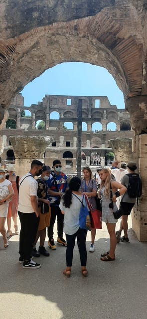 Private 1.5-Hour Family-Friendly Tour of the Colosseum - Meeting Information