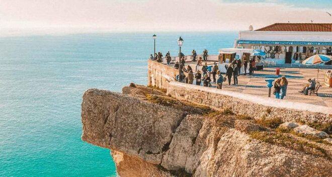 Private 1-Day Tour to Fátima, Batalha, Nazaré, and Óbidos - Nazarés Coastal Beauty