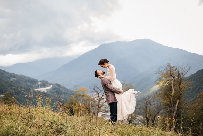 Private 11-Day Honeymoon Tour: Kathmandu, Pokhara, and Chitwan - Inclusions