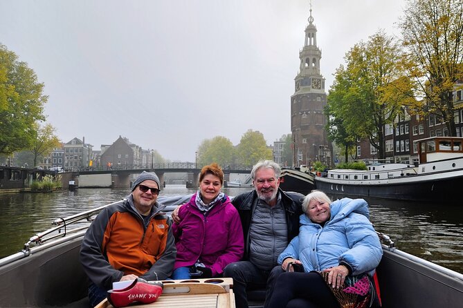 Private 15 Minute Amsterdam Old City Canal Cruise - Cruise Duration