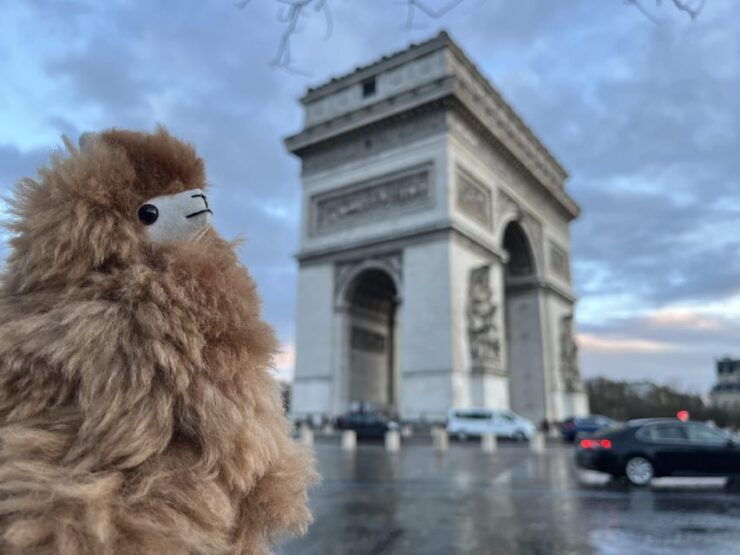 Private 2-3 Hours Montmartre Walking Tour - Timeless Charm - Experience Highlights