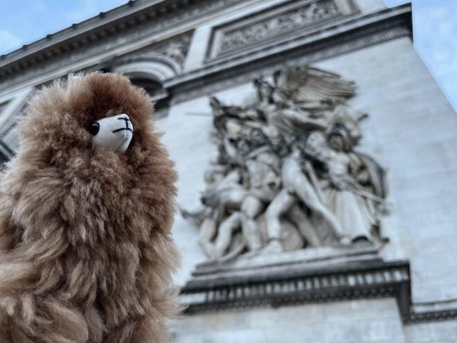 Private 2-3 Hours Montmartre Walking Tour - Timeless Charm - Cultural Significance