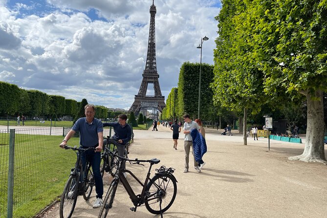 Private 2.5 Hour E-Bike Tour Around Paris - Traveler Photos