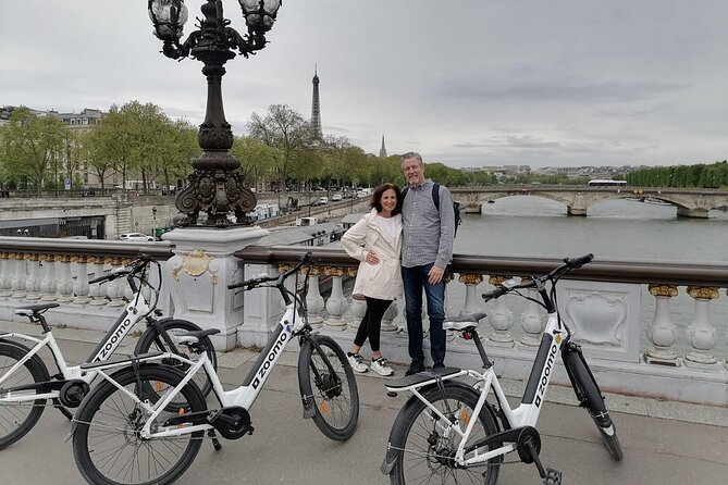 Private 2.5 Hour E-Bike Tour Around Paris - Tour Experience