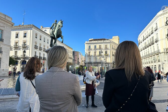 Private 2.5-Hour Highlights Walking Tour in Madrid - Tour Duration and Schedule