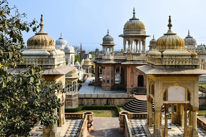 Private 2 Day Jaipur Heritage City Tour with Forts and Palaces - Who Is This Tour Best Suited For?