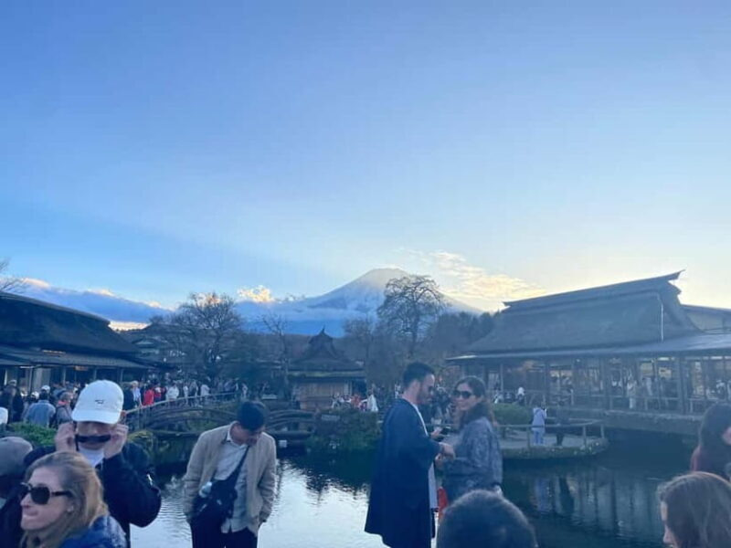 Private 2-Day Tour: Mt Fuji Hakone & Kamakura + Onsen Ryokan - FAQs  