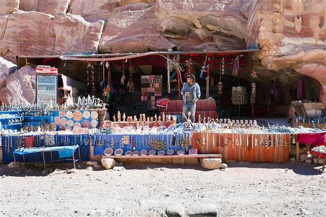 Private 2 Day Tour of Petra, Aqaba and Wadi Rum - Meeting and Pickup Details