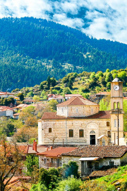 Private 2-Day Tour to Delphi & Meteora From Athens - Day 1 Experience