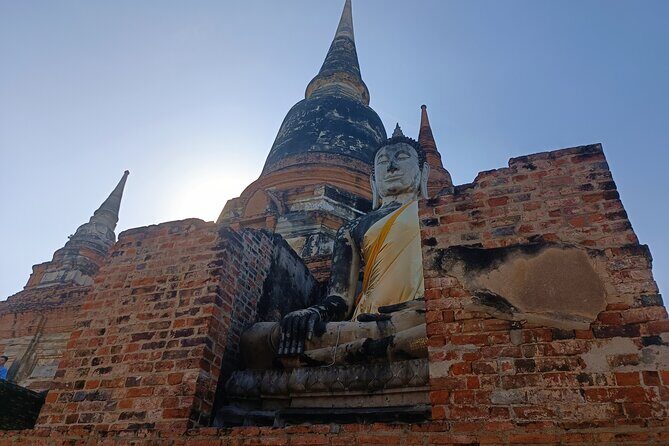 Private 2 Days Maeklong Railway Market, Amphawa & Ayutthaya Tour - FAQs