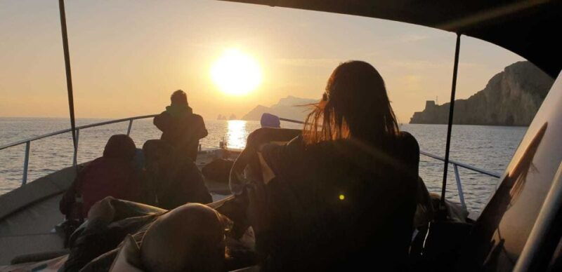 Private 2-Hour Boat Tour Along the Sorrento Coast - Who Should Consider This Tour?