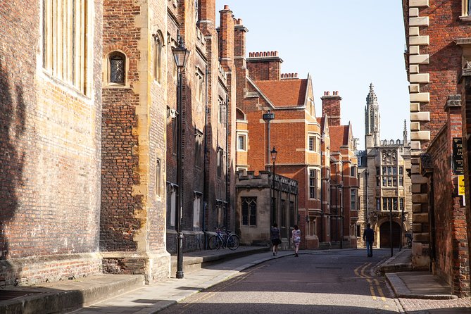Private 2-Hour Cambridge Walking Tour With University Alumni Guide - Meeting Point and End Point