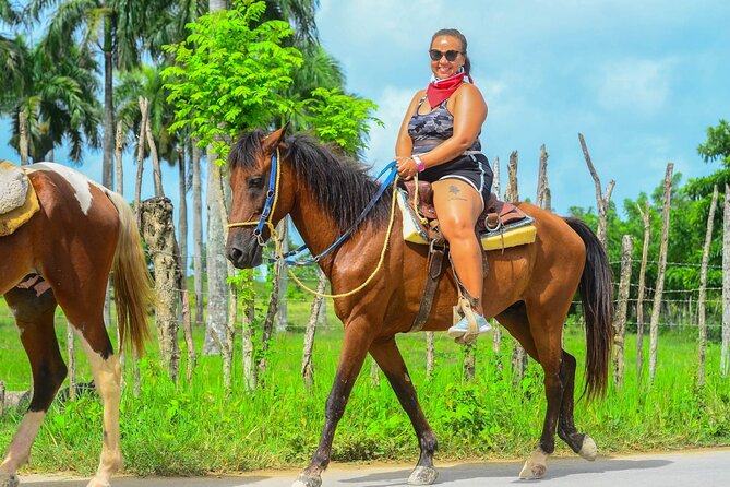 Private 2-Hour Horseback Riding Tour of Macao Alto Beach - Tour Overview