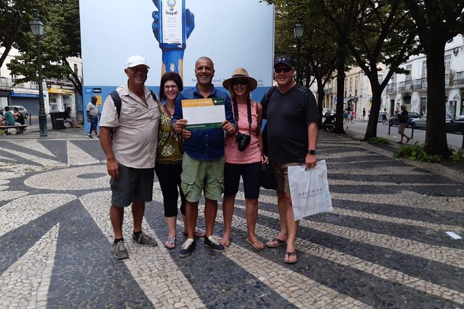 Private 2-Hour Sightseeing Tour in Lisbon - Tour Highlights