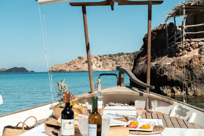 Private 2-Hour Sunset Tour of Cala Conta With Cava - Meeting and Pickup Information