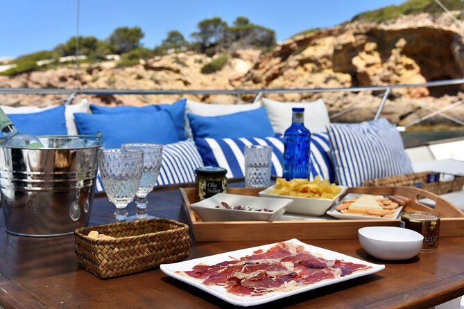 Private 2-Hour Sunset Tour of Cala Conta With Cava - Traveler Reviews