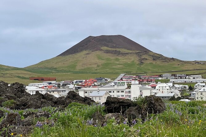 PRIVATE 2-Hours Drive With a Westman Islands Local in a BMW X5 - Volcanic Landscapes