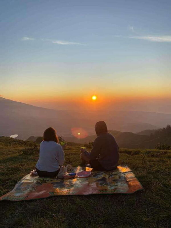 "Private 2D1N Adventure: Explore Pergasingan Hills" - An In-Depth Look at the Pergasingan Hills Adventure