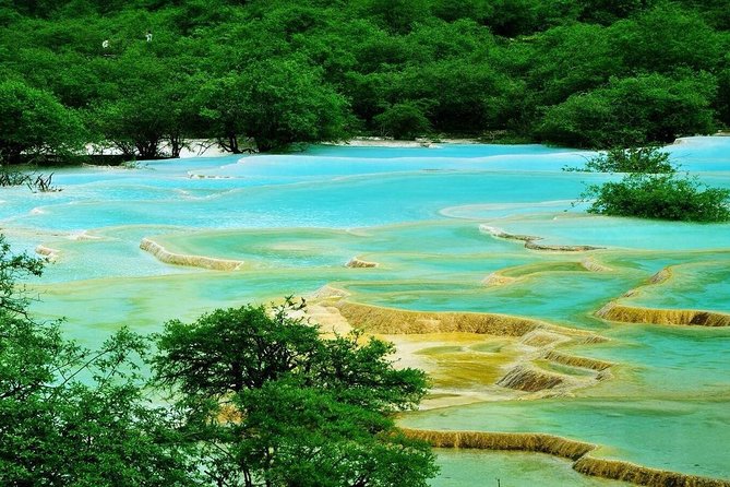 Private 3-Day Jiuzhaigou and Huanglong National Parks Tour From Zhangjiajie - Meeting Point and Pickup