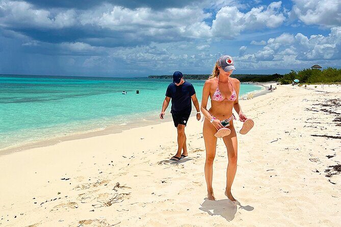 Private 3-Day Tour of Bahía De Las Águilas from Santo Domingo - Good To Know  