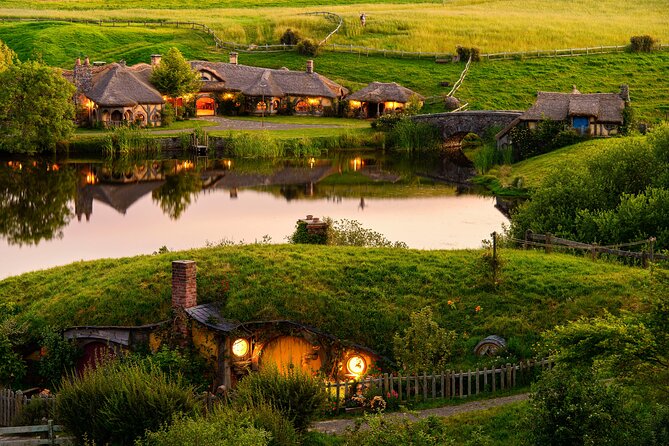 Private 3 Days Tour From Auckland: Hobbiton, Hamilton, Rotorua & Waitomo Caves - Reviews and Additional Information