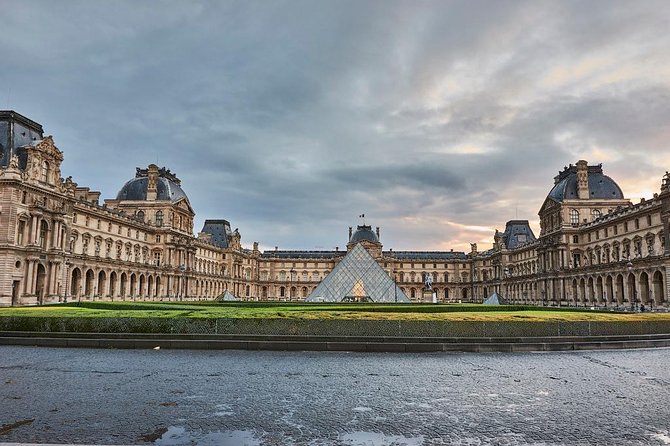 Private 3-Hour Official Tour Guide Disposition to Visit Louvre Museum - Cancellation Policy