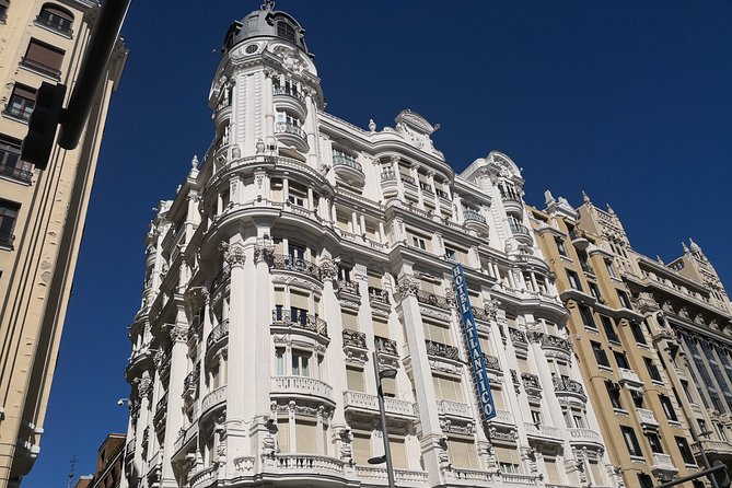 Private 3-Hour Small-Group Tour in Madrid - Accessibility Information