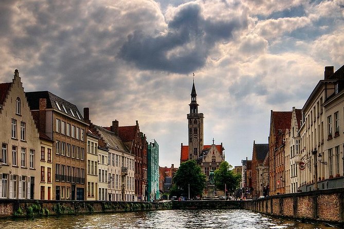 Private 3-Hour Walking Tour of Bruges With Official Tour Guide - The Sum Up