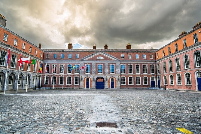 Private 3-Hour Walking Tour of Dublin Most Emblematic Sites - Price and Booking Details