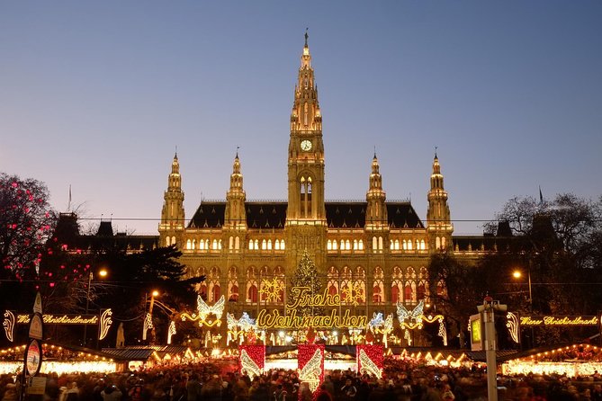 Private 3-Hour Walking Tour of Vienna - Browse Elegant Boutiques on the Way to St. Stephens Cathedral