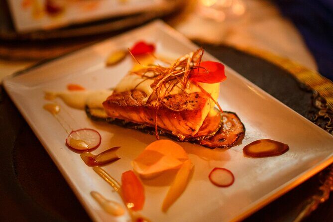 Private 3 hours Romantic Tulum Dinner in 51" Leopard - Setting the Scene: What to Expect on Your Romantic Yacht Dinner