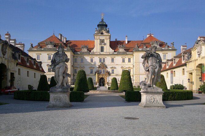 Private 4 Castles Day Trip From Vienna to South Moravian Region - Booking Information