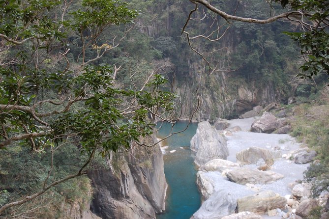 Private 4-Day Eastern Taiwan Tour: Yilan Hualien Taitung - Day 1: Exploring Yilan