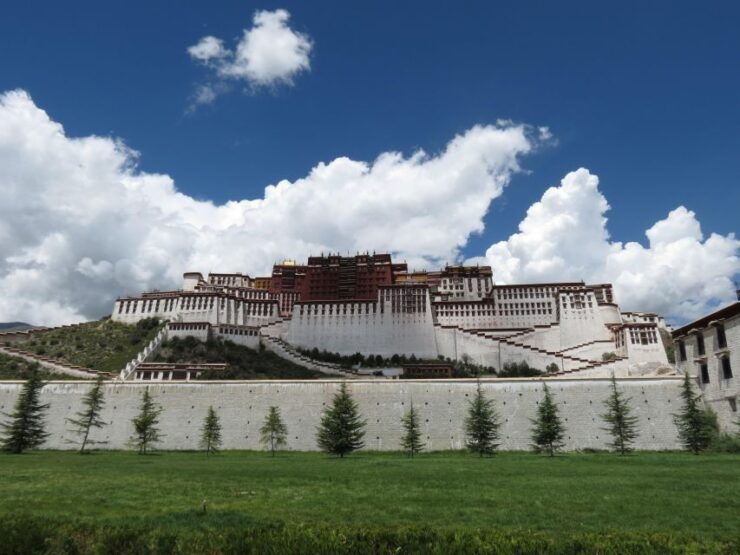 Private 4-Day Lhasa Tour Including Airport Pickup - Itinerary Details