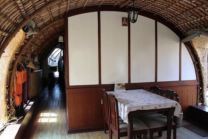 Private 4-Day Tour of Munnar and Aleppey With Houseboat Cruise - Customer Reviews