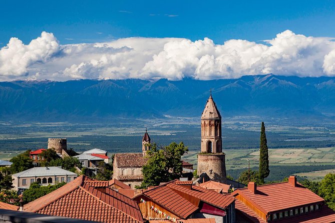 Private 4 Days Food & Wine and Sightseeing Tour to Kakheti, Kazbegi, Mtskheta. - Tour Highlights