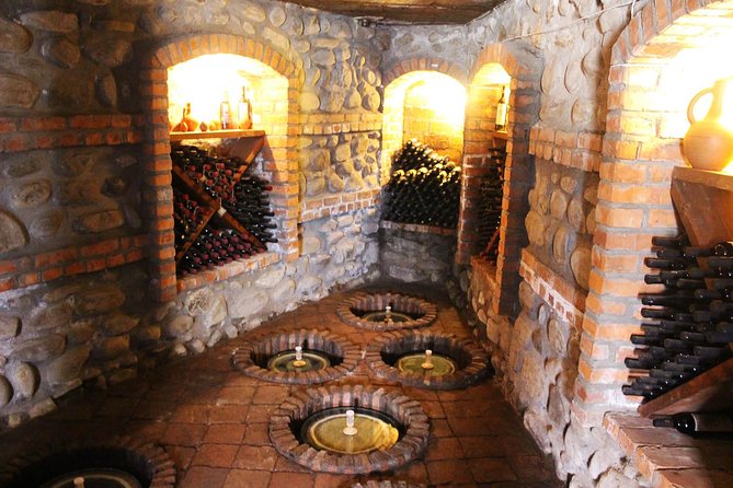 Private 4 Days Food & Wine and Sightseeing Tour to Kakheti, Kazbegi, Mtskheta. - Accommodations and Meals