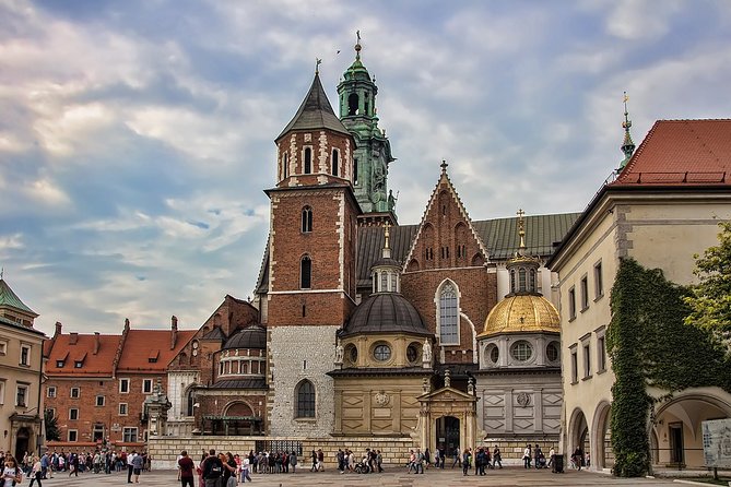Private 4-Hour City Tour of Krakow With Driver and Guide and Hotel Pick-Up - Inclusions and Exclusions