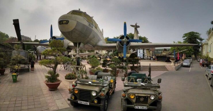 Private 4-Hour Jeep Tour: Hoa Lo Prison & The Downed B-52 - Tour Details