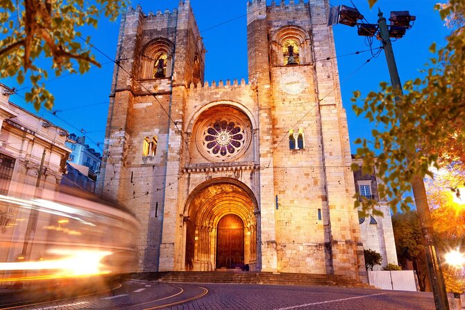 Private 4-Hour Lisbon City Highlights Tour by Tuktuk - The Sum Up