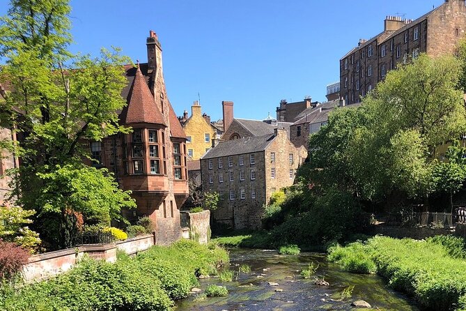 Private 4 Hour Tour of Edinburgh in a Spacious 6-seater Mercedes - Meeting and Pickup