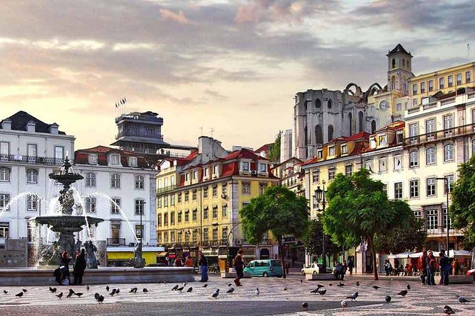 Private 4-Hour Walking Tour of Lisbon With Official Tour Guide - Booking Information