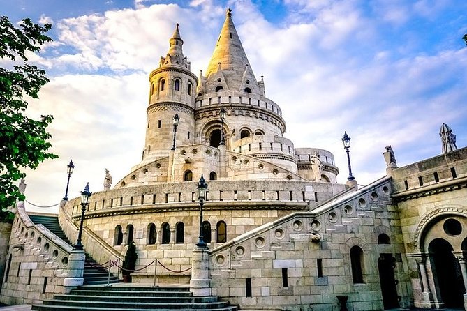Private 4 Hours Budapest City Tour and 3 Hours Széchenyi Thermal Spa Relax - Inclusions and Amenities