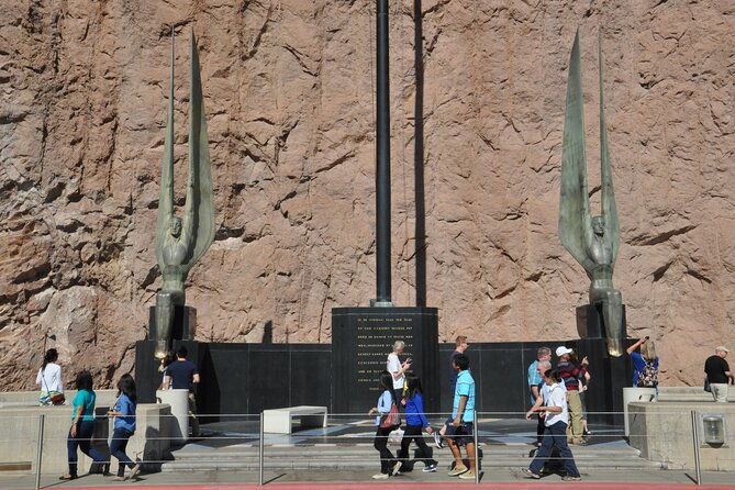 Private 4 Hours Stretch Limo Tour in Hoover Dam - Authentic Insights from Reviews