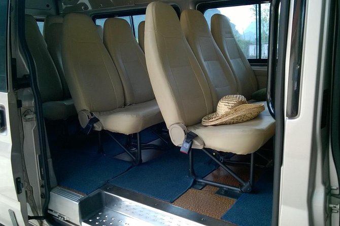 PRIVATE 4 Seats - Hanoi Airport Transfer; Arrival or Departure - Pricing and Guarantee
