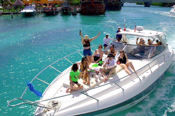 Private 46FT Premium Yacht Rental in Cancún - The Sum Up